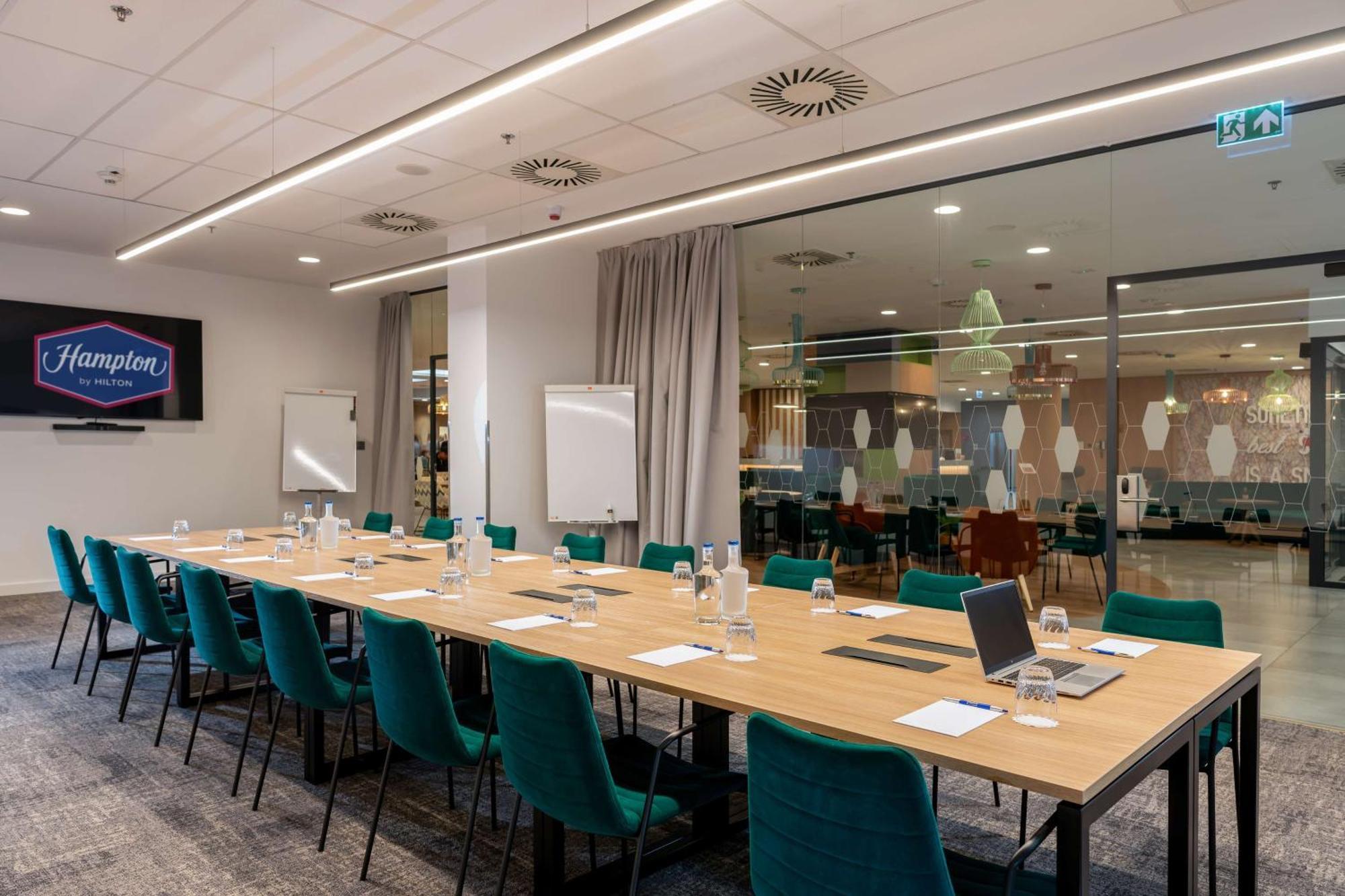 Hampton By Hilton Budapest City Centre Екстер'єр фото